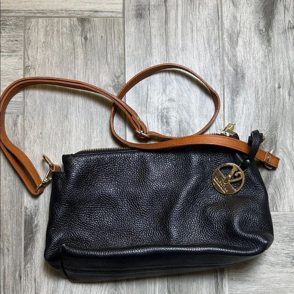 Valentina Black and Tan Crossbody Bag